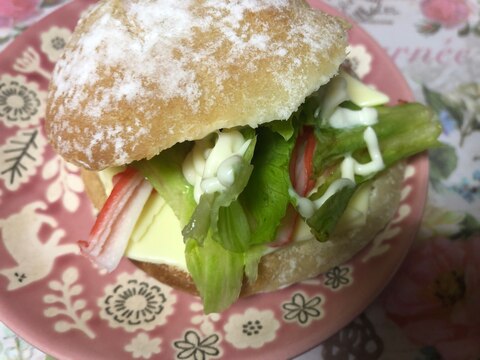 カニカマ食べきり♪チーズカニカマバーガー